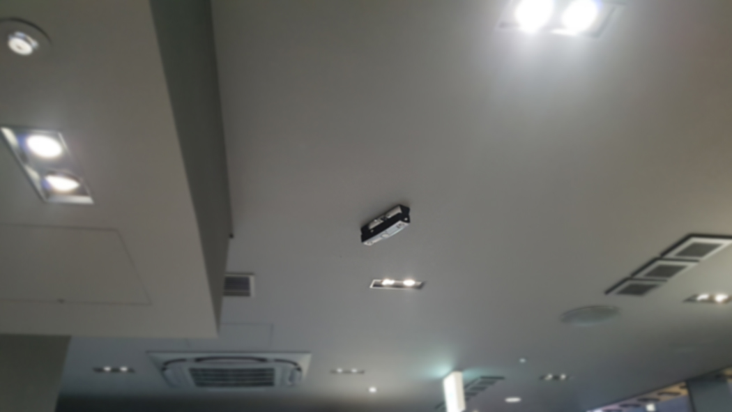 피플카운팅+도쿄매장2.jpg